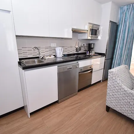 Modern Walking Distance To Shops And * Benalmadena